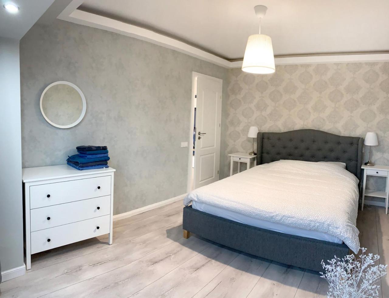 Zebra'S House Apartment Bucureşti Exterior foto